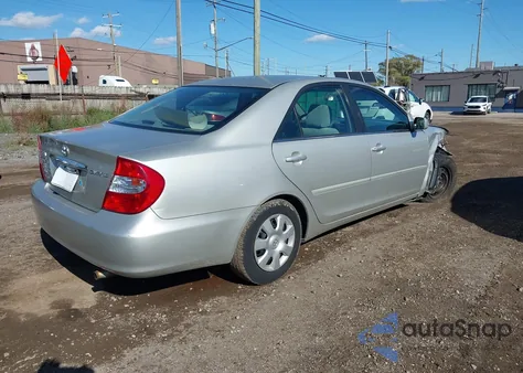 2003 Toyota Camry Le from USA, damaged, VIN 4T1BE32K33U760667